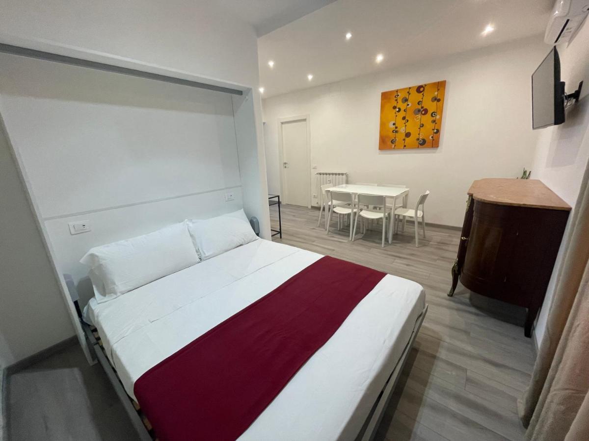 Caracciolo33 Apartment Rome Bagian luar foto