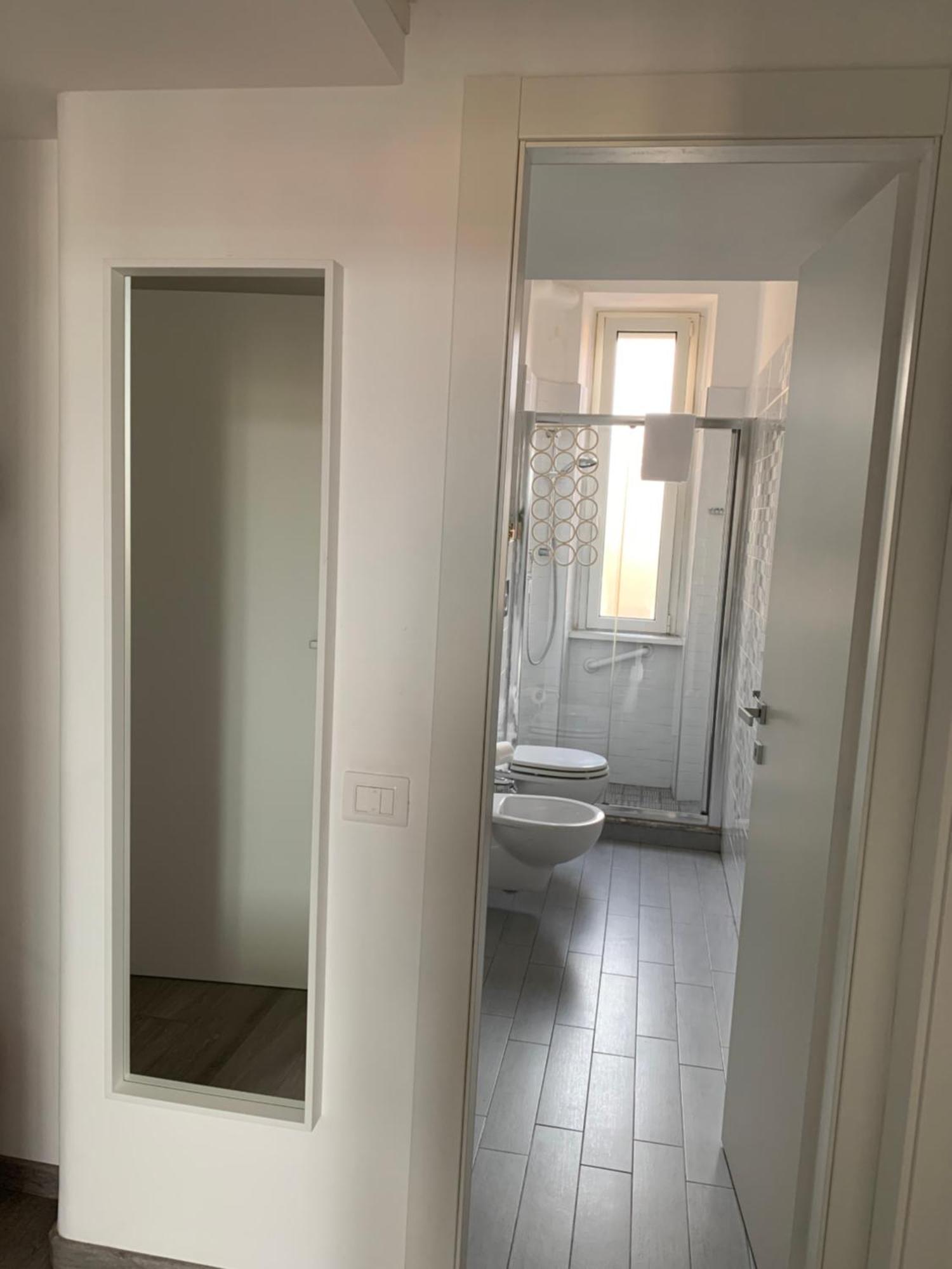 Caracciolo33 Apartment Rome Bagian luar foto