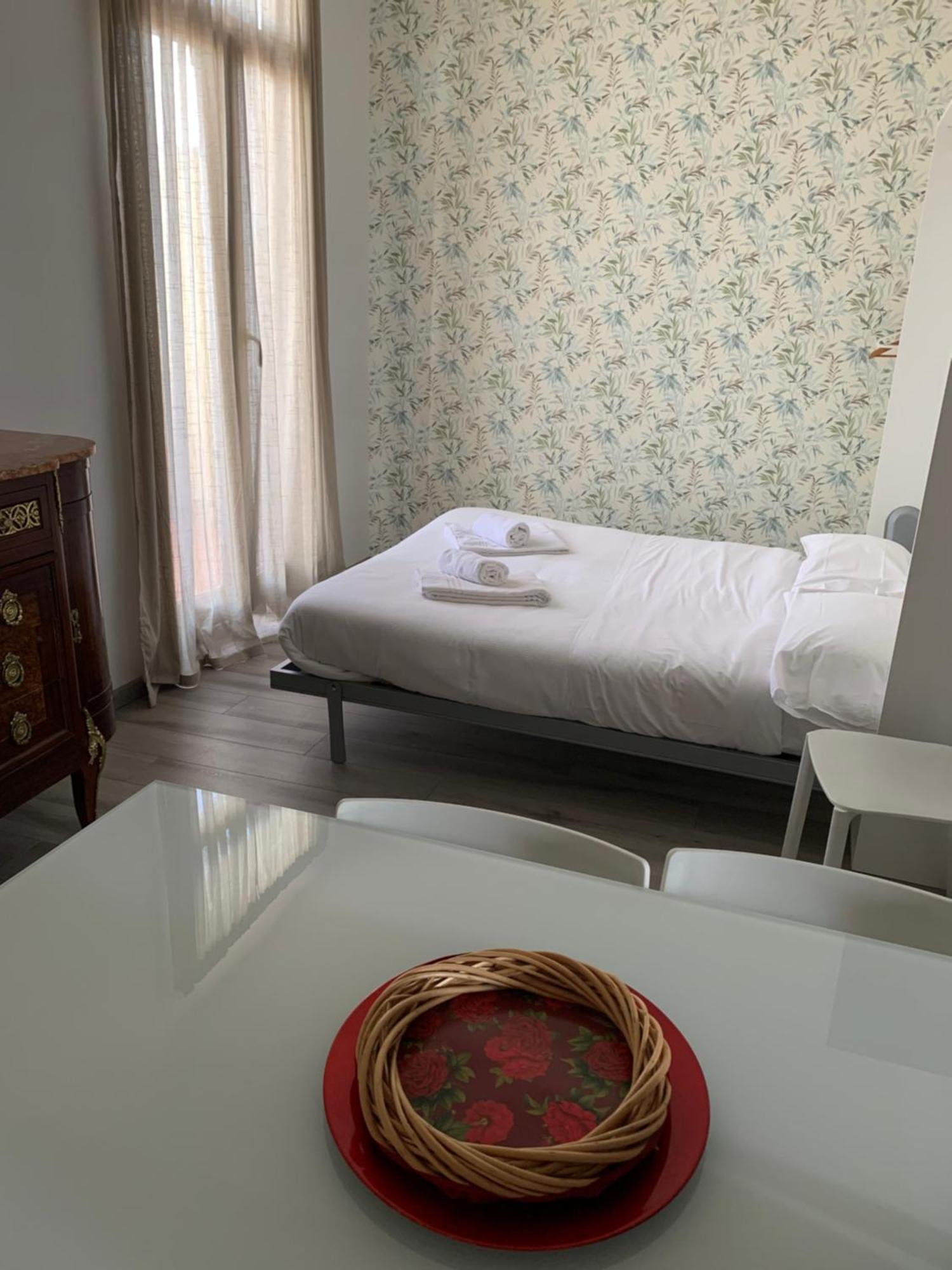Caracciolo33 Apartment Rome Bagian luar foto
