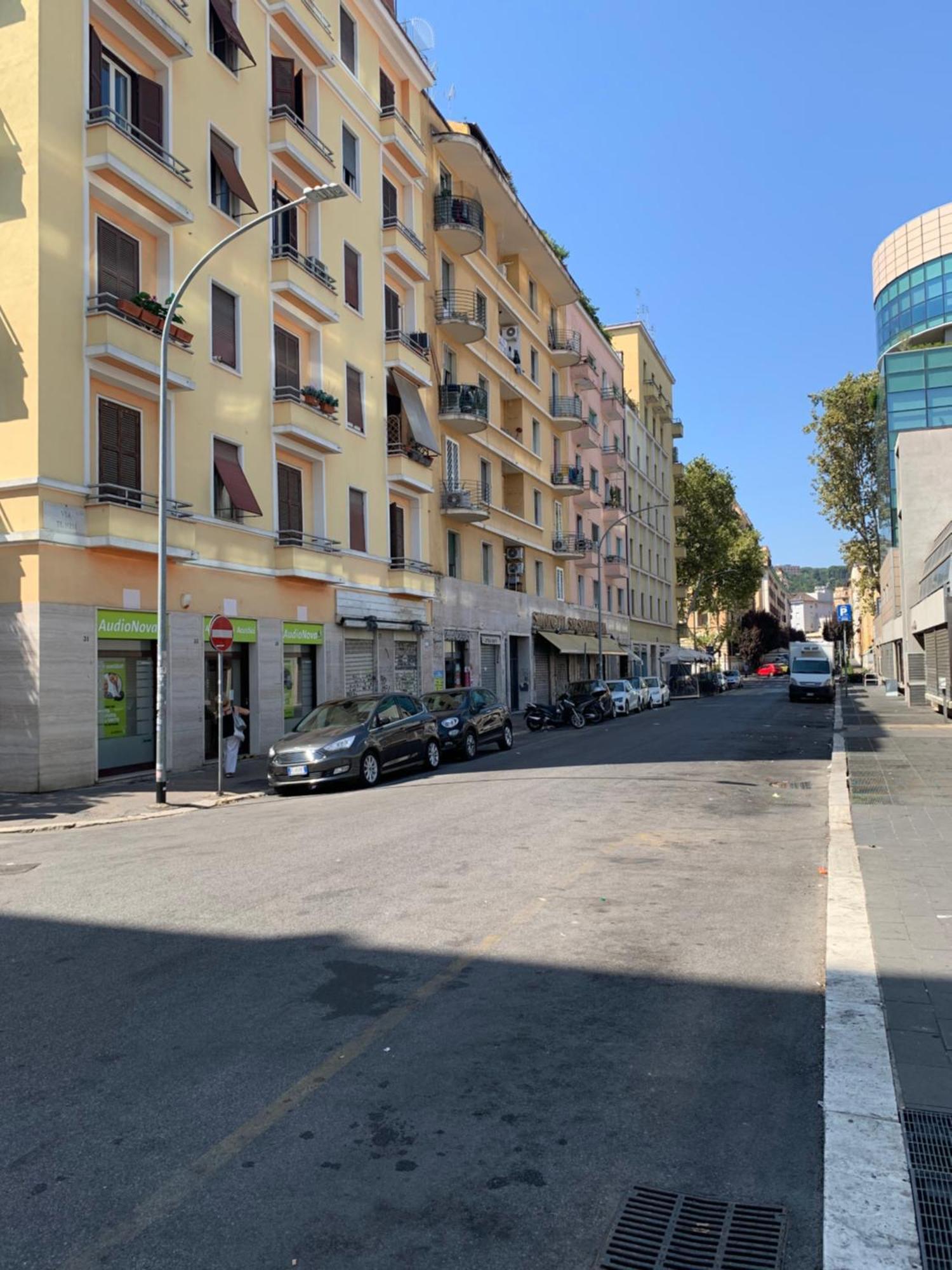 Caracciolo33 Apartment Rome Bagian luar foto